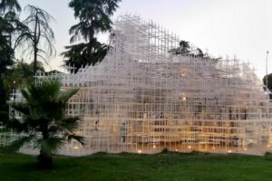 سحابة رجا - المعالم السياحية في البانيا