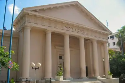 المتحف اليوناني الروماني - الاماكن السياحية في الاسكندرية