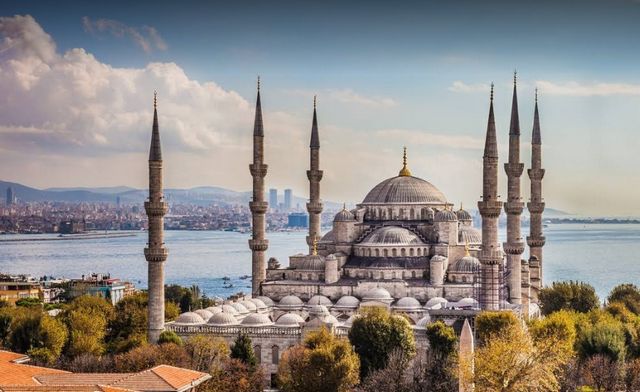 جامع السلطان أحمد - الاماكن السياحية في تركيا