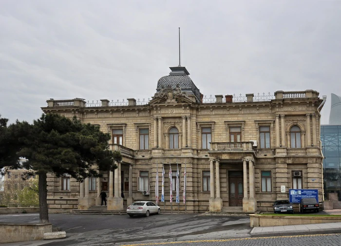 المتحف الوطني لتاريخ اذربيجان - السياحة في اذربيجان